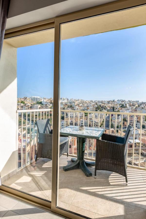 Pool Apartment Is-Swieqi Esterno foto